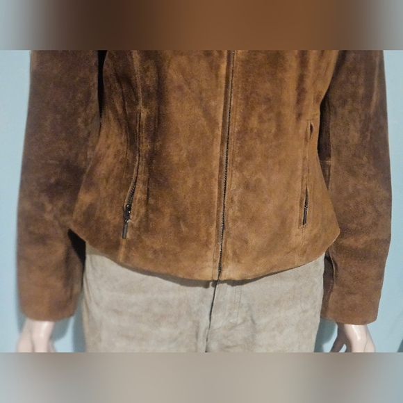 Vintage Valerie Stevens Suede Leather Jacket. Rich Brown. Size MP — 100% Leather - Picture 8 of 16